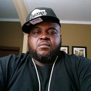 Meet your Posher, Marlon